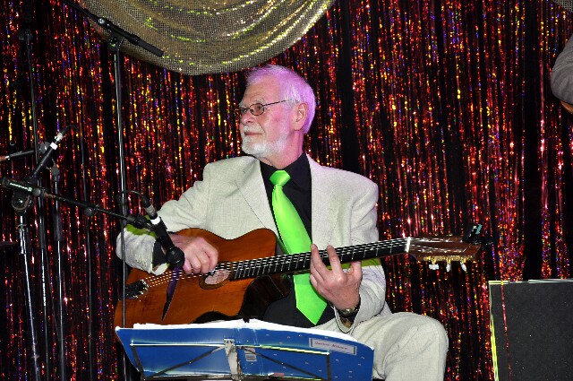 min 2008 11 08 fous swing 282